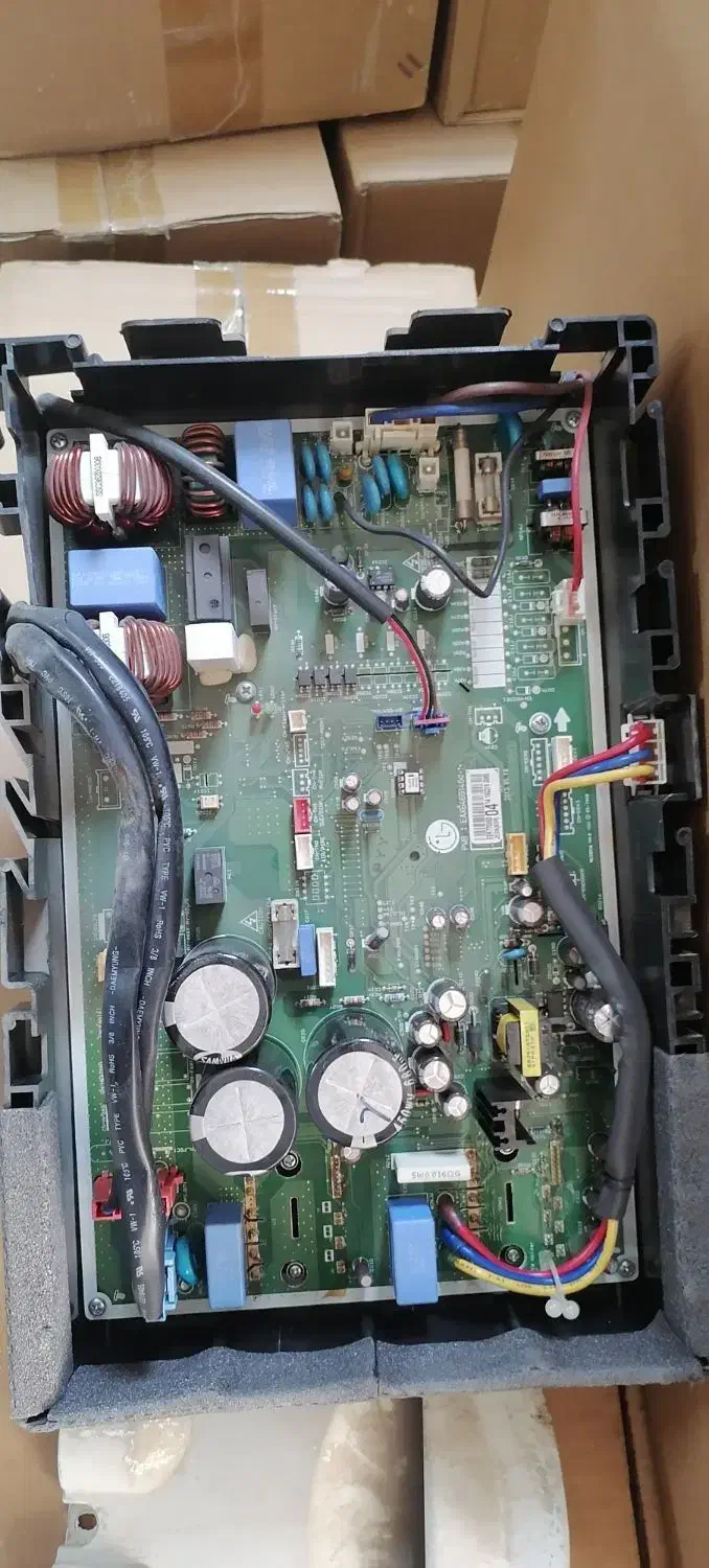 کولر گازی اسپیلت داکت اسپیلت|کولر گازی و فن‌کوئل|تهران, فلسطین (میدان انقلاب)|دیوار