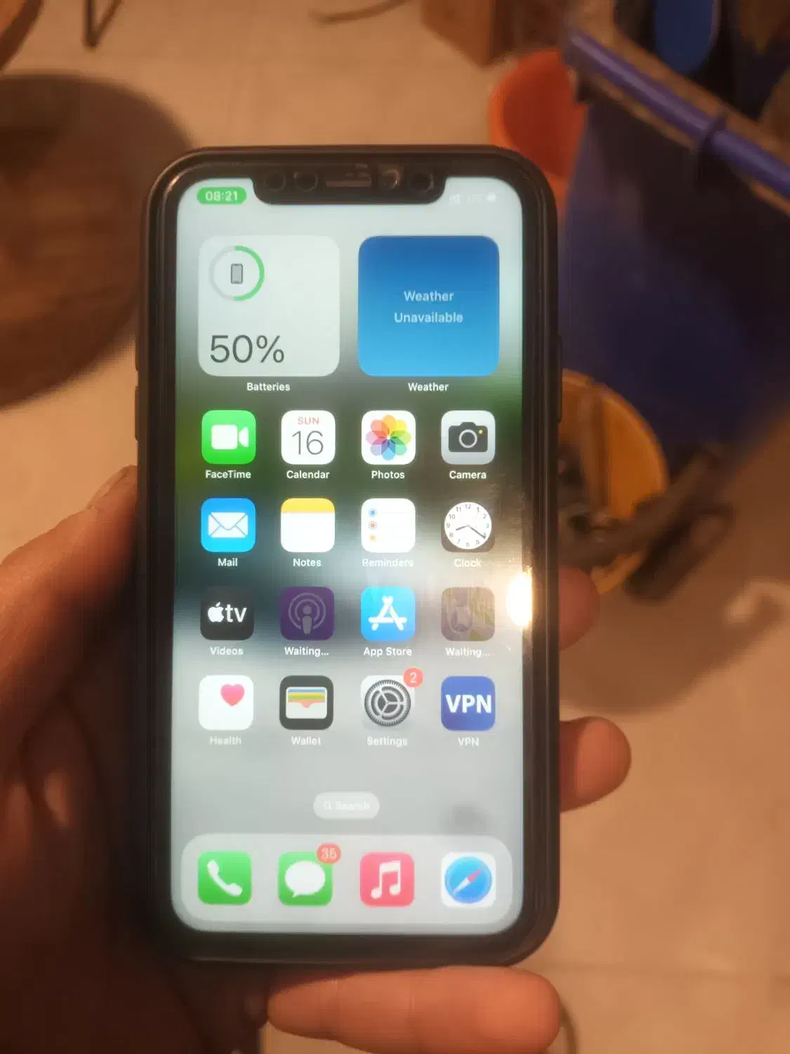 ایفون ۱۱ نرمال|موبایل|باسمنج, |دیوار