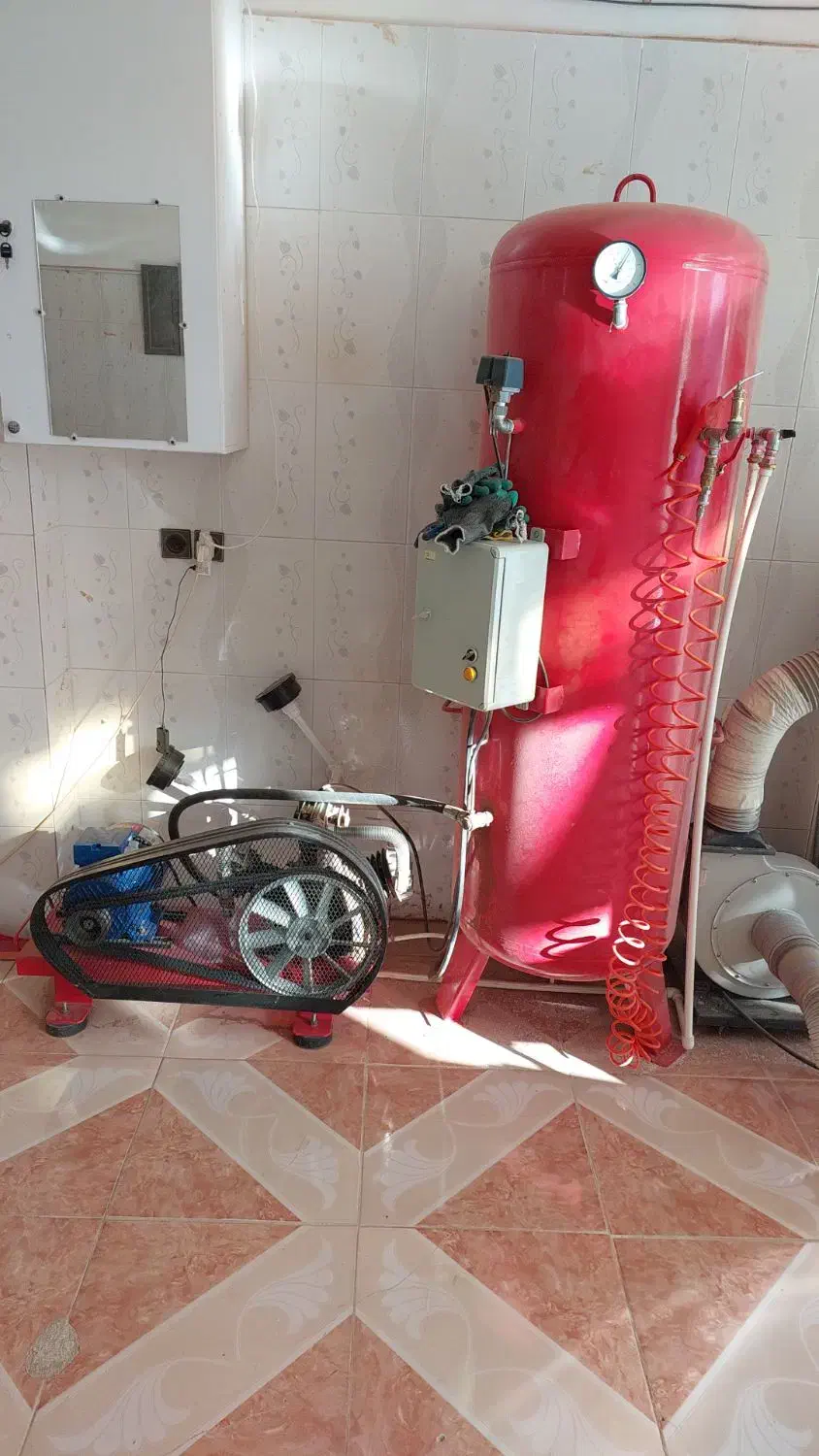 کمپرسور ایتالیایی ۵۰۰ لیتری|ماشینآلات صنعتی|ایوان, |دیوار