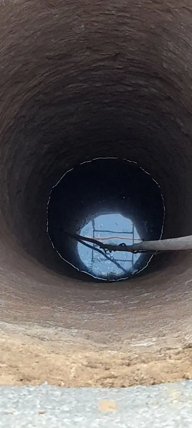 کار چاه کنی و تخریب و پی کنی با کل وسایل کار|خدمات پیشه و مهارت|دیواندره, |دیوار