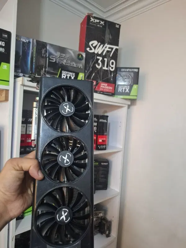 کارت گرافیک ایکس اف ایکس RX6900 XT حافظه16گیگابایت|قطعات و لوازم جانبی رایانه|تهران, سلسبیل شمالی|دیوار