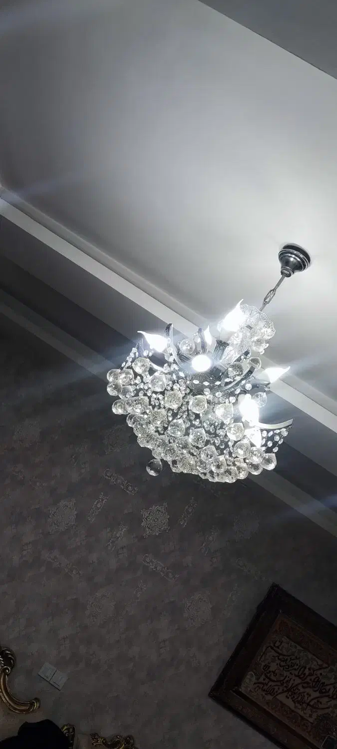 لوستر بزرگ الماس کریستالی مدل چشمه نور|لوستر و چراغ آویز|تاکستان, |دیوار