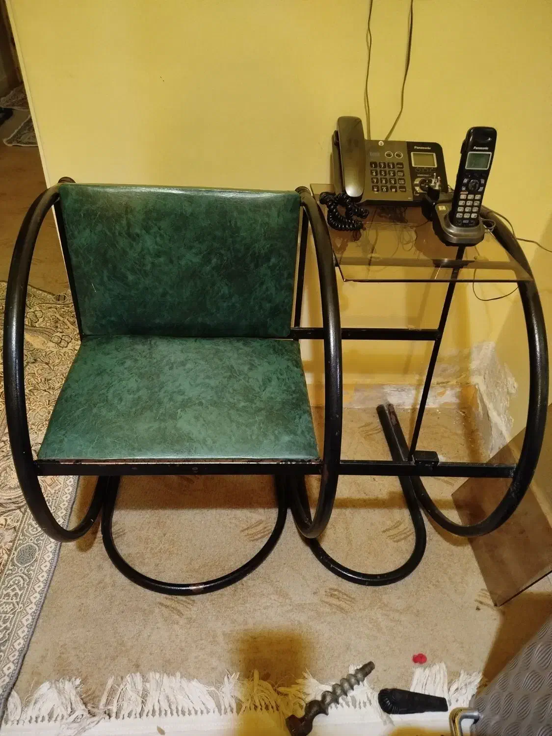 میز تلفن|میز تلفن|اهواز, سیصد دستگاه|دیوار