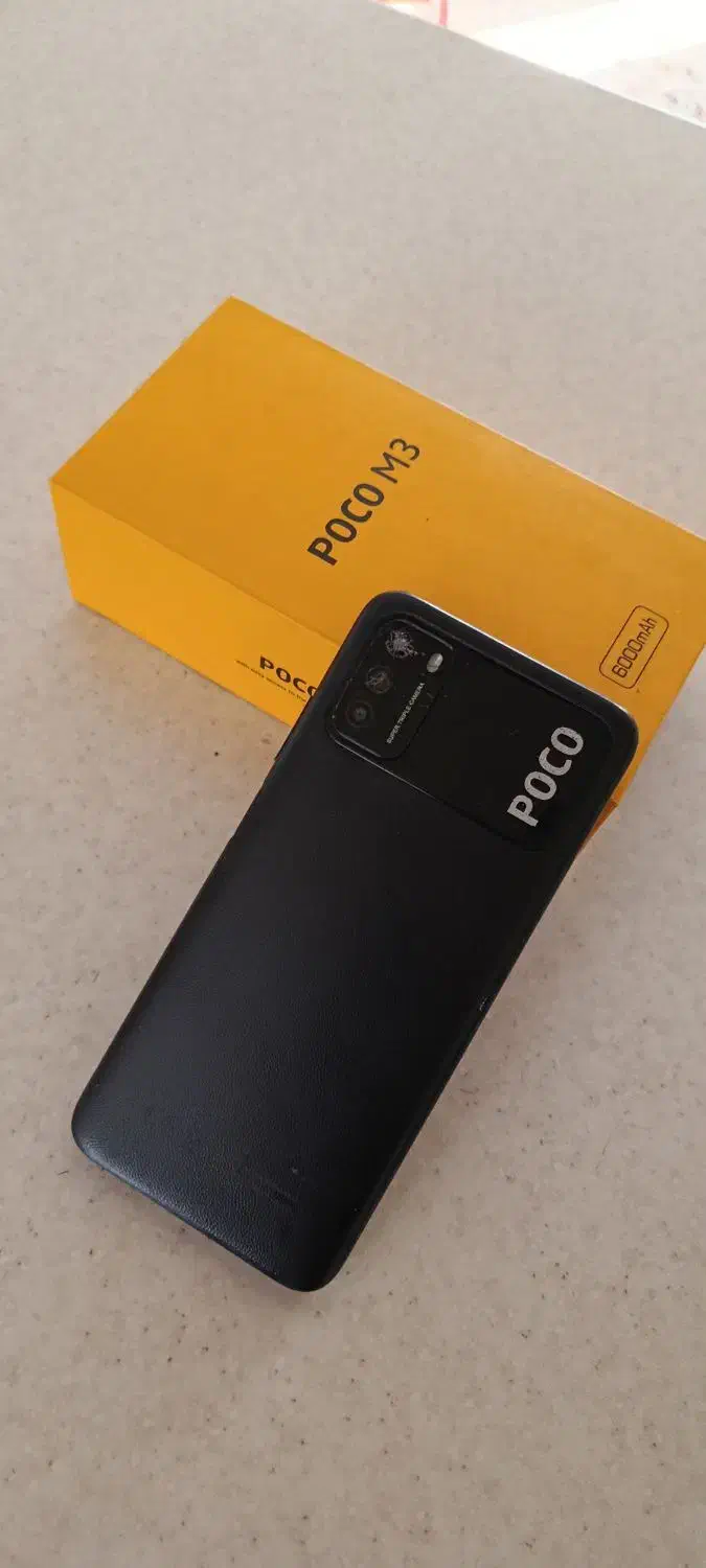 پوکو ام تیری|موبایل|قرچک, میرزائی شمالی|دیوار