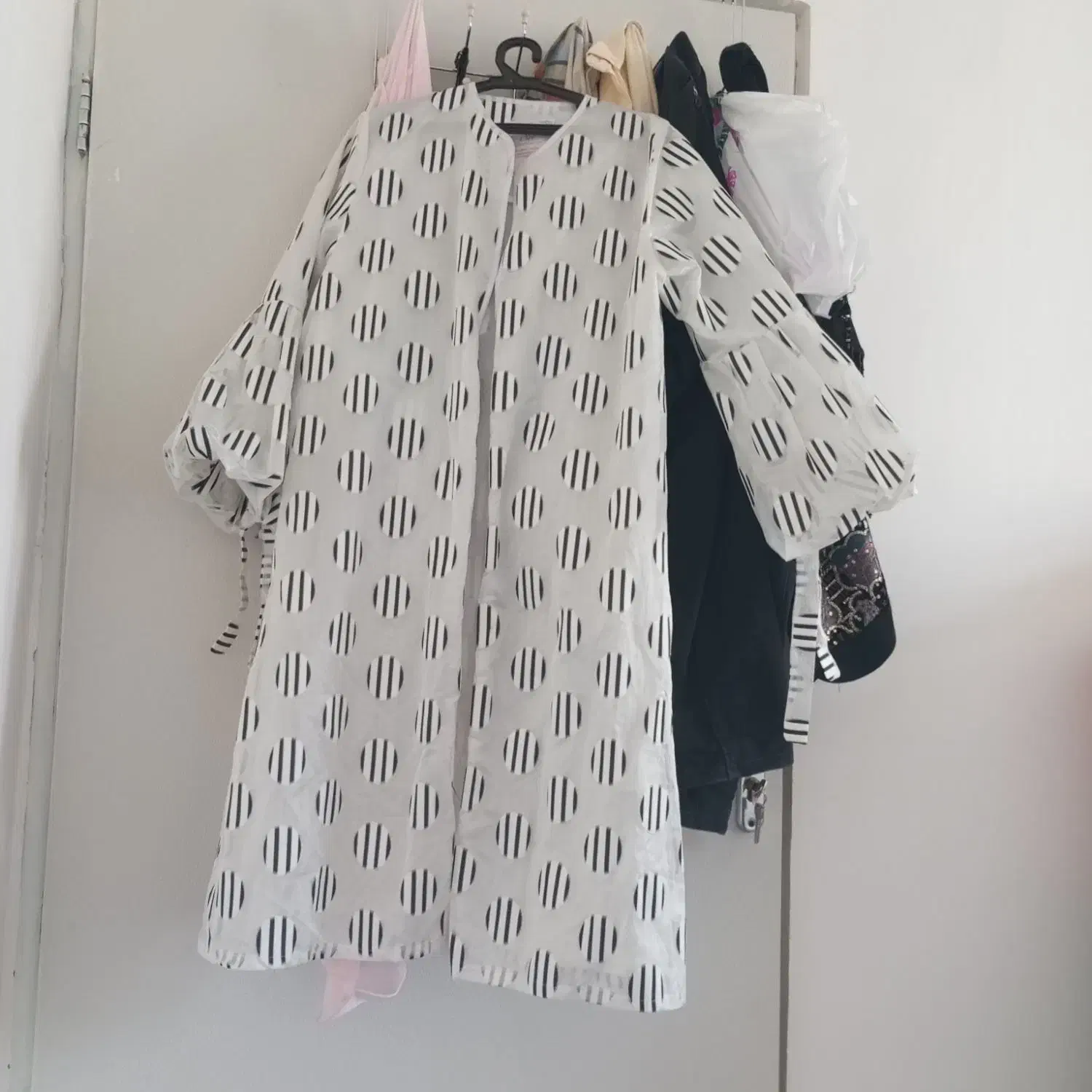 مانتو|لباس|ایلام, |دیوار