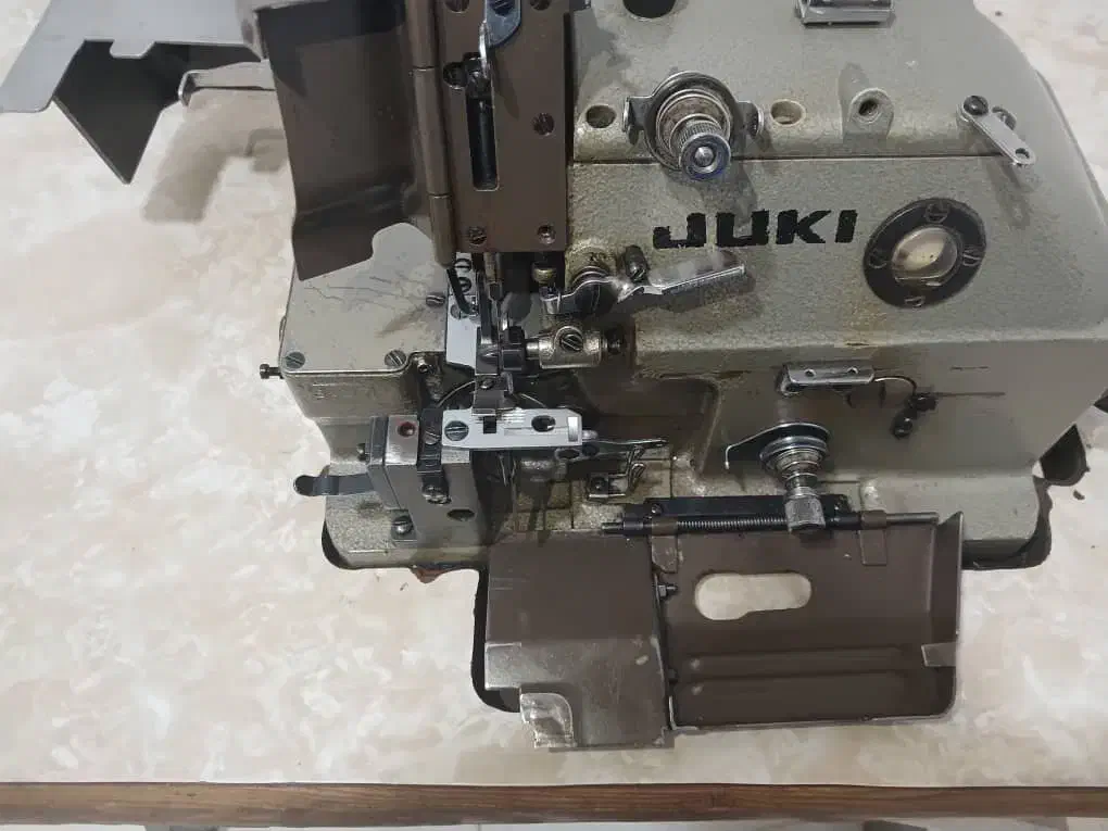 سردوز ژوکی 3 نخ ژاپنی در حد صفر|چرخ خیاطی و ریسندگی|مریوان, |دیوار