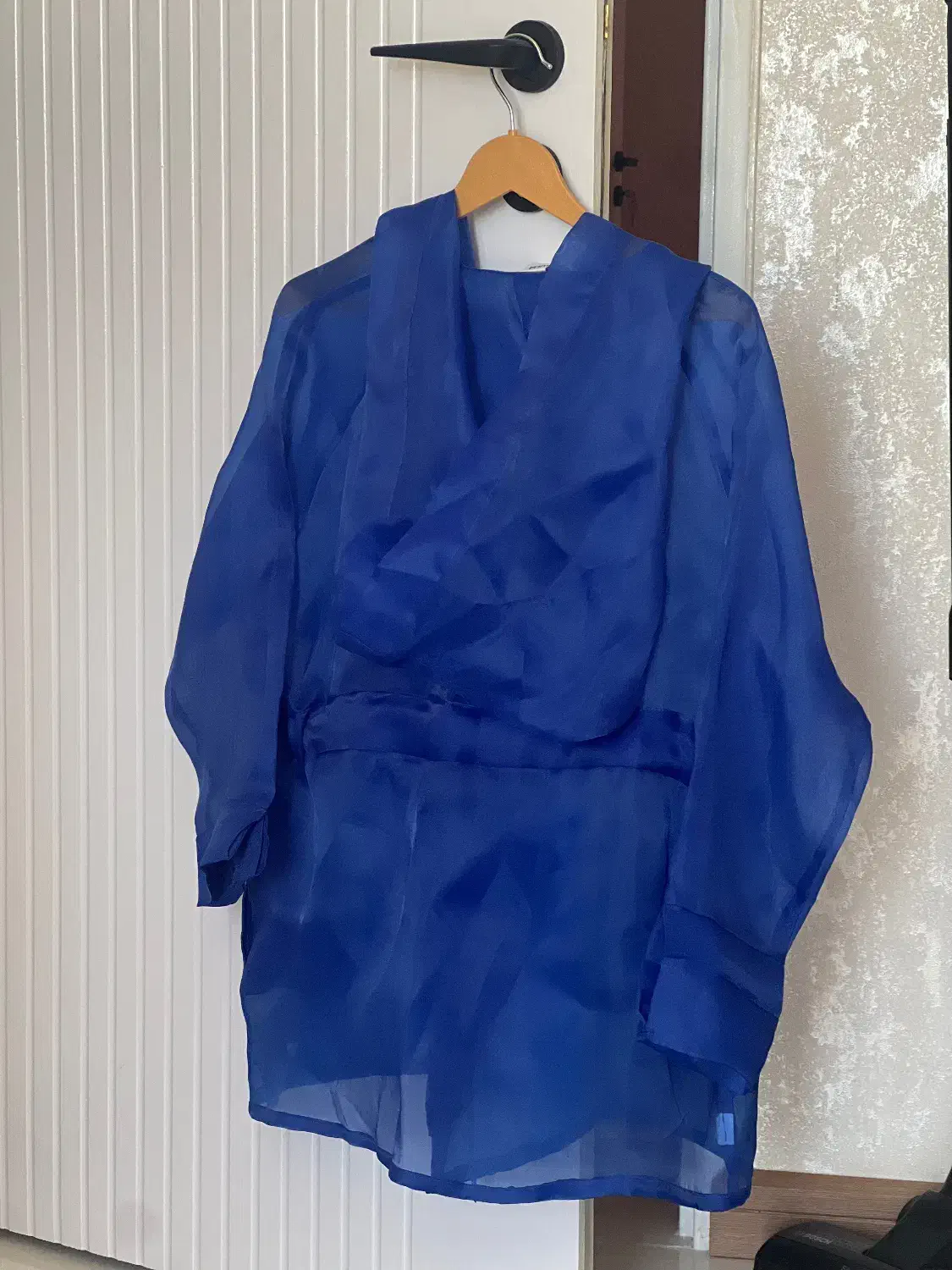 مانتو حریر و کاپشن|لباس|زنجان, |دیوار