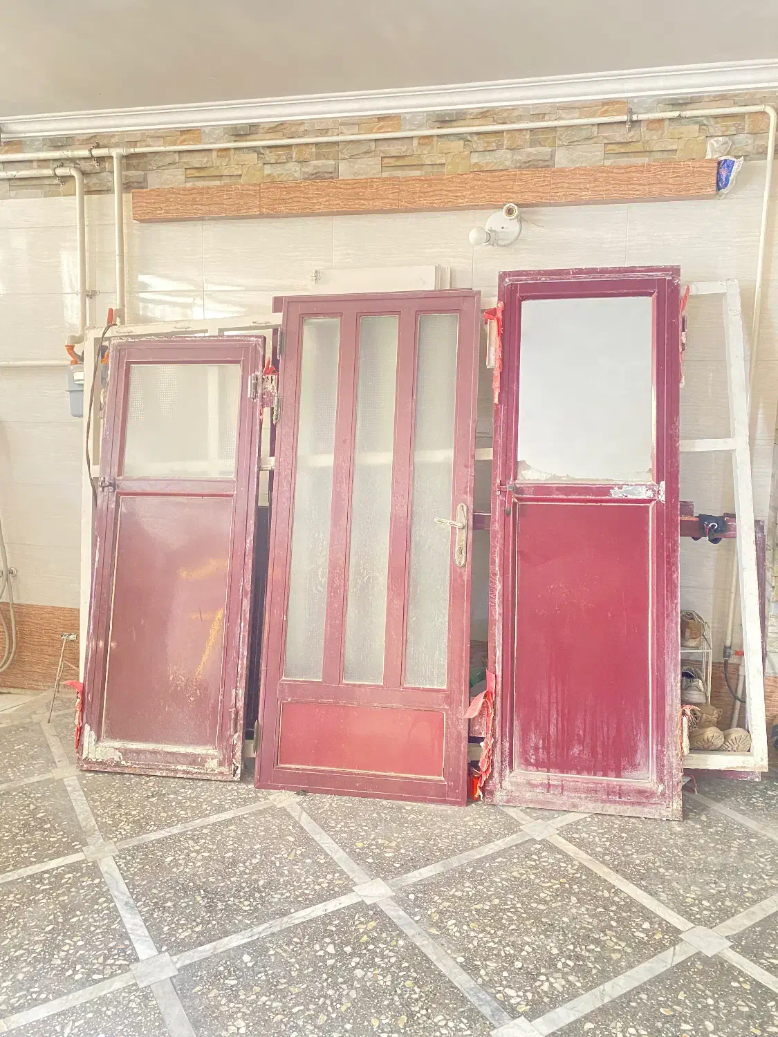 ۴ عدد درِ سالم + کابینت آشپزخانه|مصالح و تجهیزات ساختمان|گرگان, |دیوار