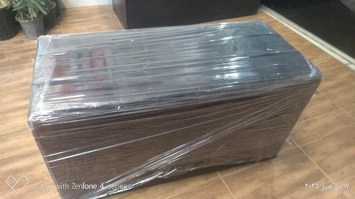 یک دست پاف کلاسیک ۵ نفره،کاملا نو،استفاده نشده|صندلی و نیمکت|پاکدشت, پاکدشت (مامازند)|دیوار