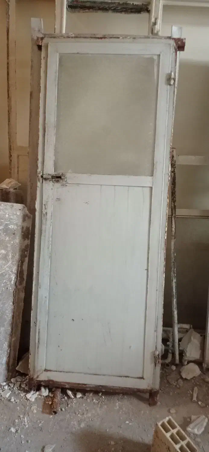 درب پارکینگ|مصالح و تجهیزات ساختمان|تبریز, |دیوار