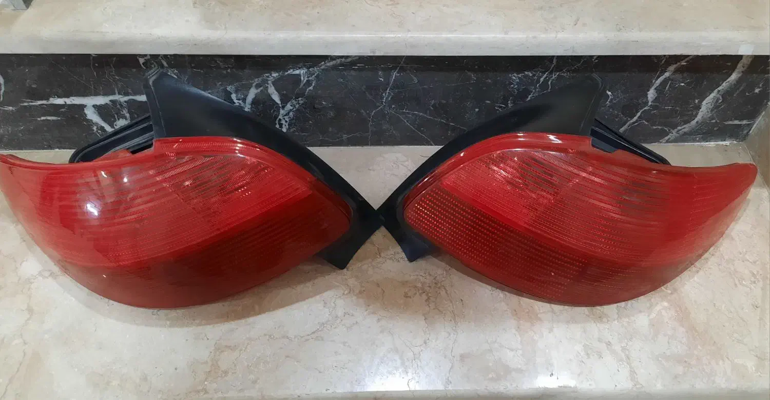 چراغ خطر 206|قطعات یدکی و لوازم جانبی|اصفهان, شهرک امام زمان|دیوار