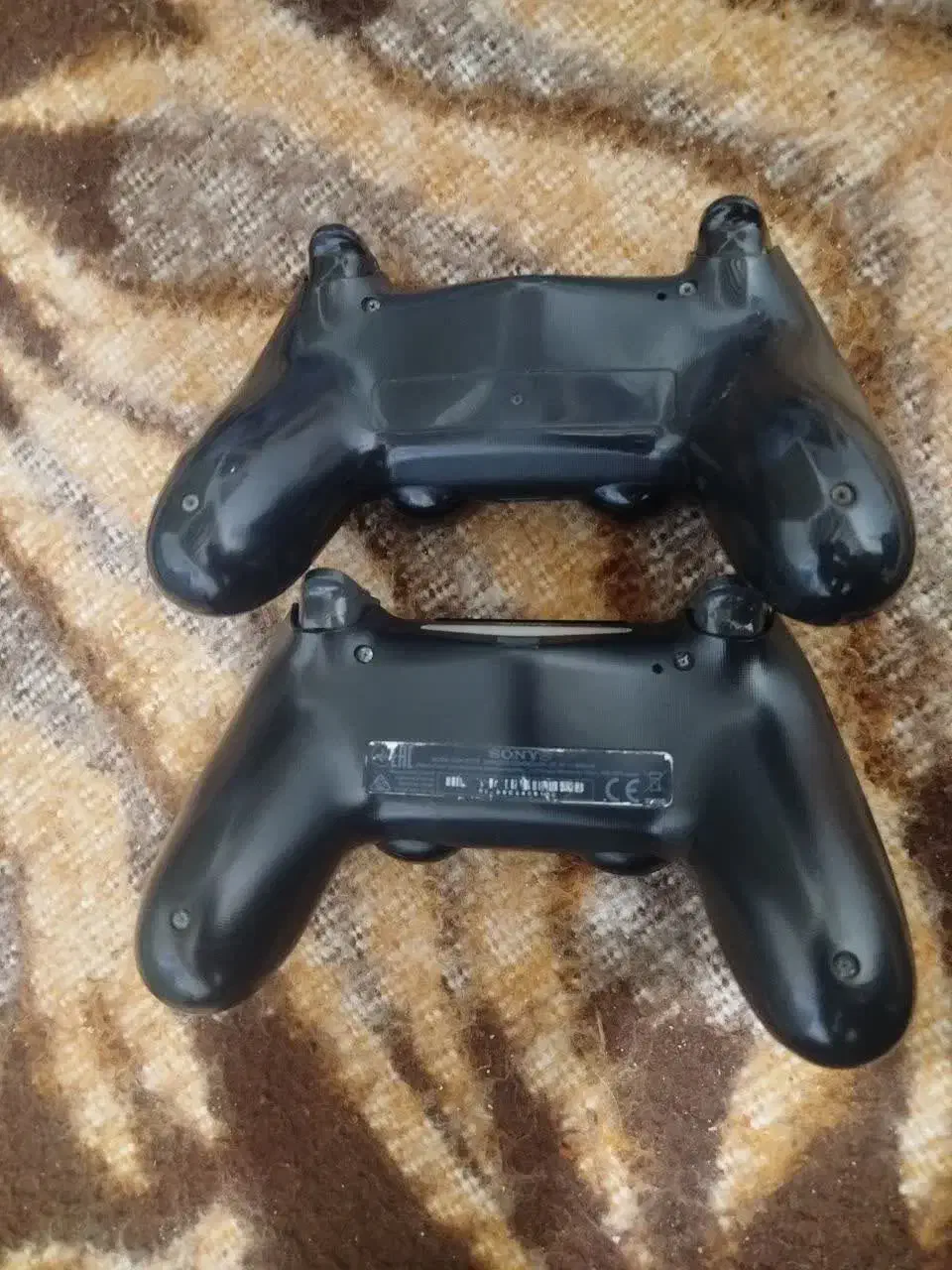 دسته اصلی PS4 دو عدد|کنسول، بازی ویدئویی و آنلاین|قوچان, |دیوار