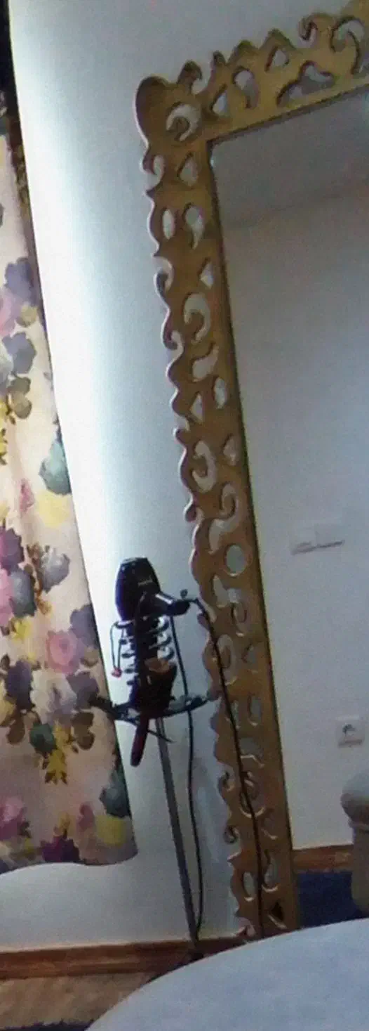 آینه|آینه|آمل, |دیوار