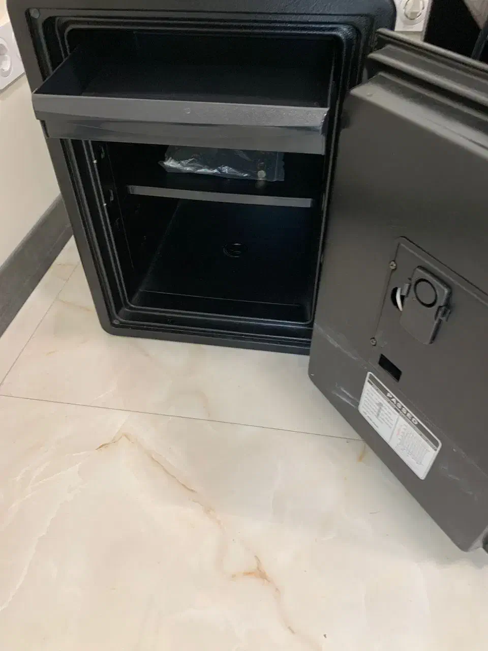 گاو صندوق کره ای ایگل اصل|فروشگاه و مغازه|تهران, زرگنده|دیوار