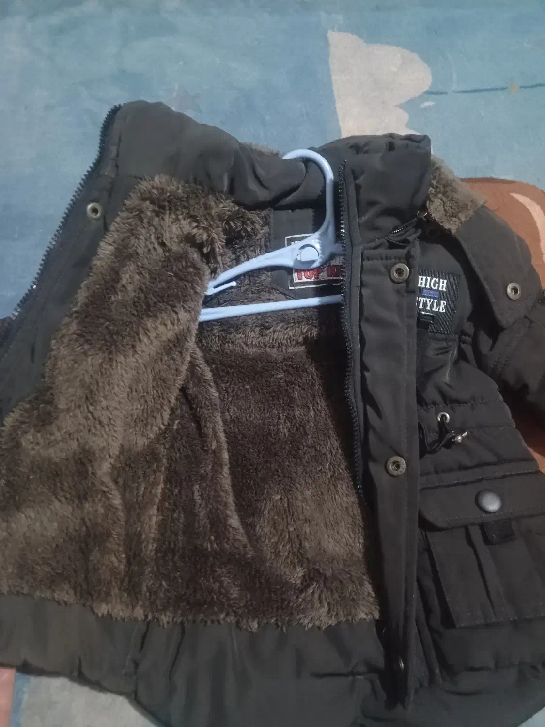 کاپشن بچگانه|کفش و لباس بچه|اسلام‌شهر, شهرک الهیه|دیوار