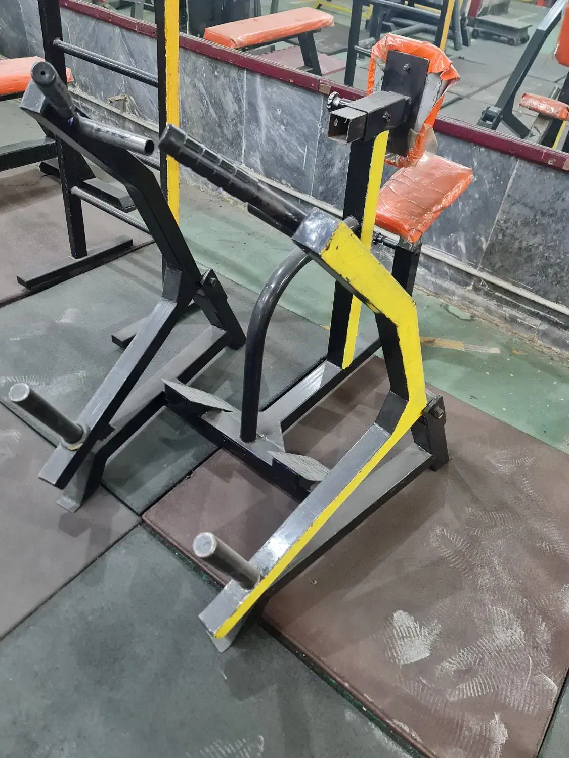 تجهیزات ورزشی|تجهیزات ورزشی|ایلخچی, |دیوار