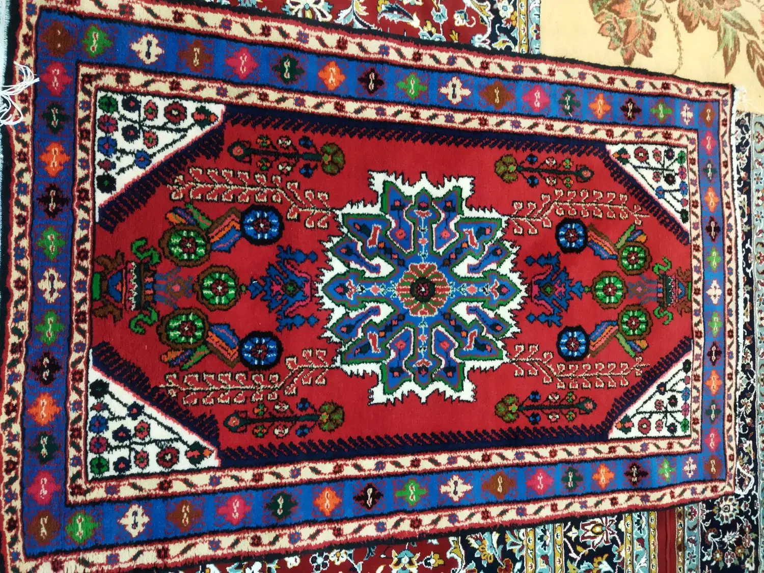 قالی دستباف|فرش|بروجرد, |دیوار