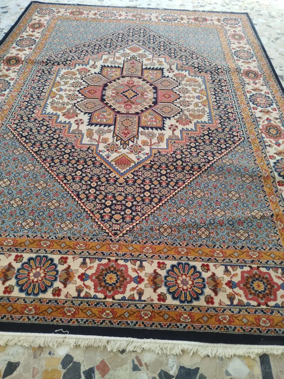 فرش تراکم پایین ستاره کویر یزد 12متری|فرش|اندیمشک, |دیوار