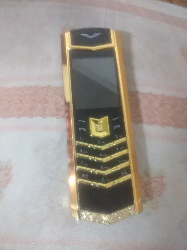 گوشی ورتو|موبایل|شیراز, حومه شیراز|دیوار