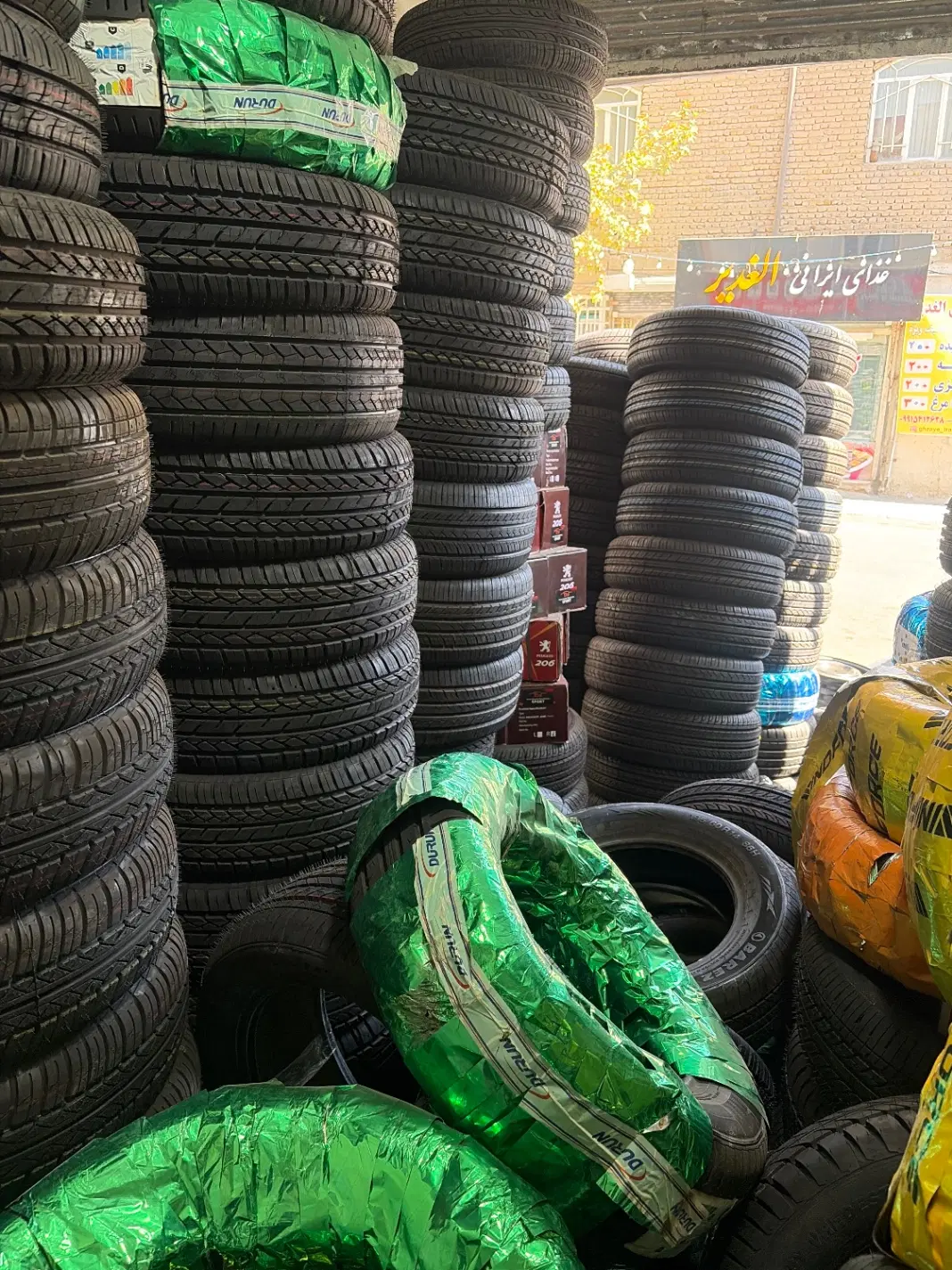 لاستیک حواله ای ۱۶۵بارز ۱۸۵و یزد پژو پراید ۲۰۵|قطعات یدکی و لوازم جانبی|تهران, خاک سفید|دیوار