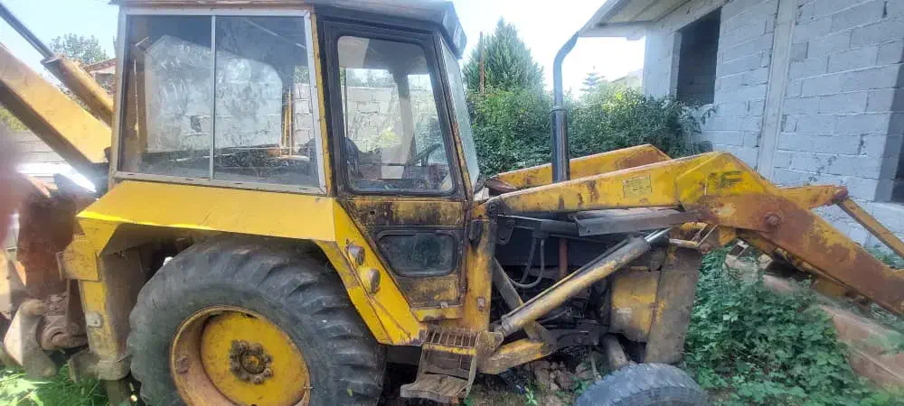 بیل بکو قدیمی|خودرو سنگین|اصفهان, شاهزاده ابراهیم|دیوار