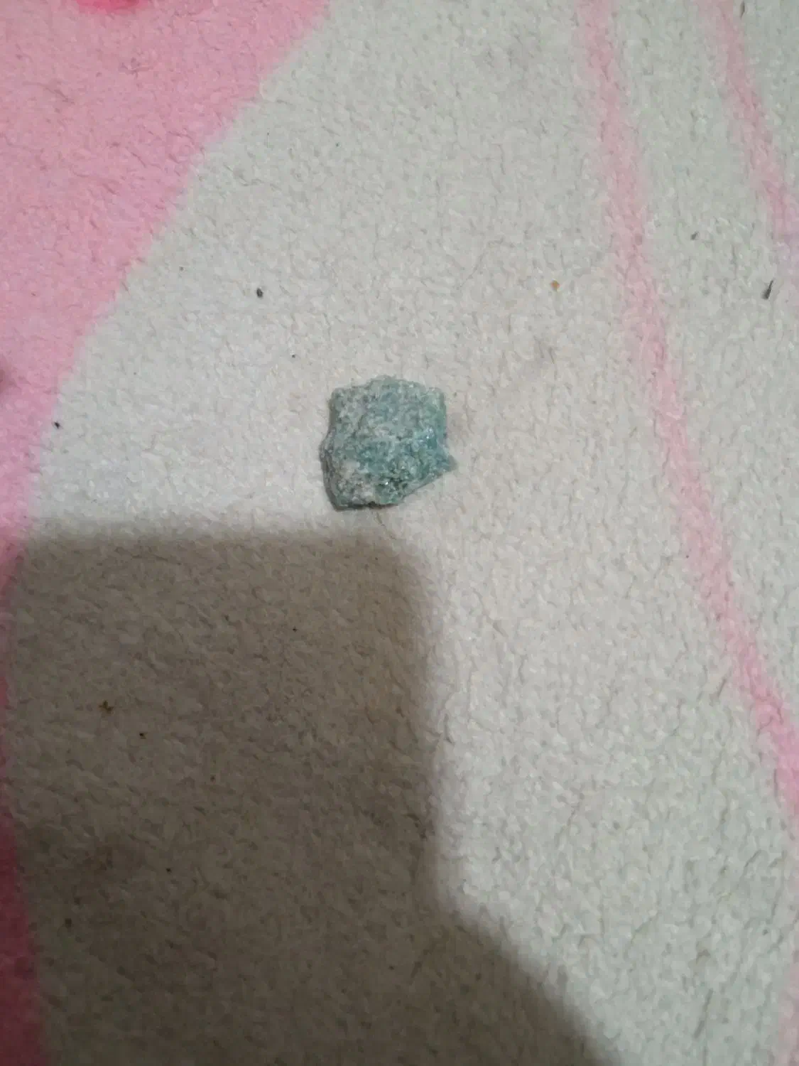 سنگ راف آمازونیت|کلکسیون اشیاء عتیقه|کازرون, |دیوار