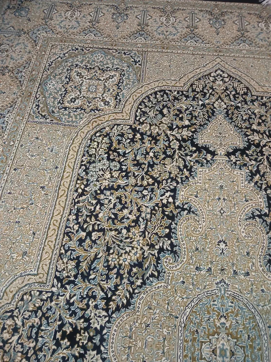 ۳عددقالی ۴در۳|فرش|زرند, |دیوار