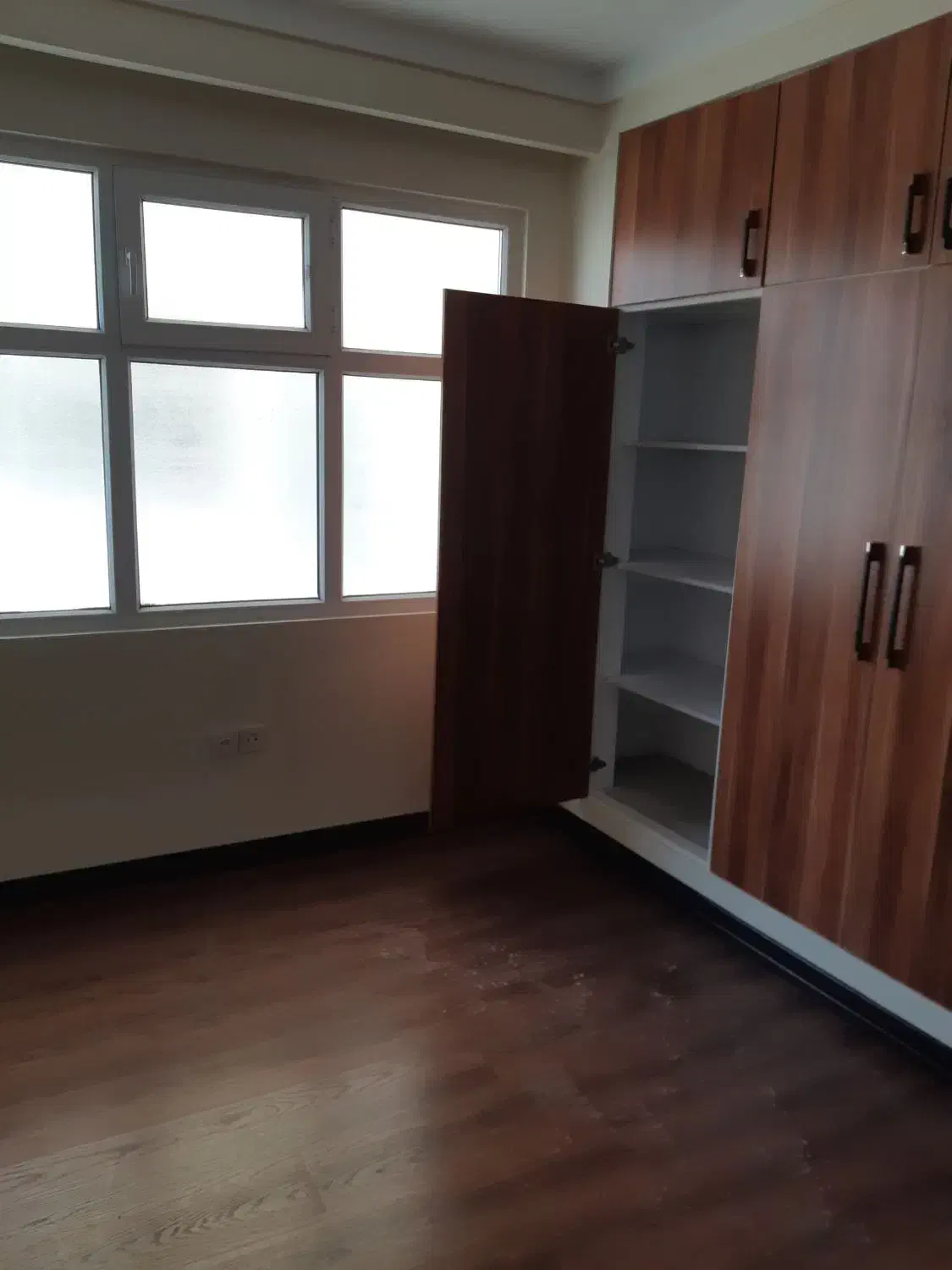 90 متر جلفا نزدیک شریعتی امکانات کامل|اجارهٔ آپارتمان|تهران, سید خندان (جلفا)|دیوار