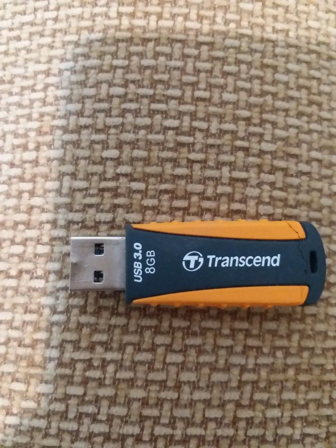 فلش مموری ۸ گیگ|قطعات و لوازم جانبی رایانه|شیراز, سینما سعدی|دیوار