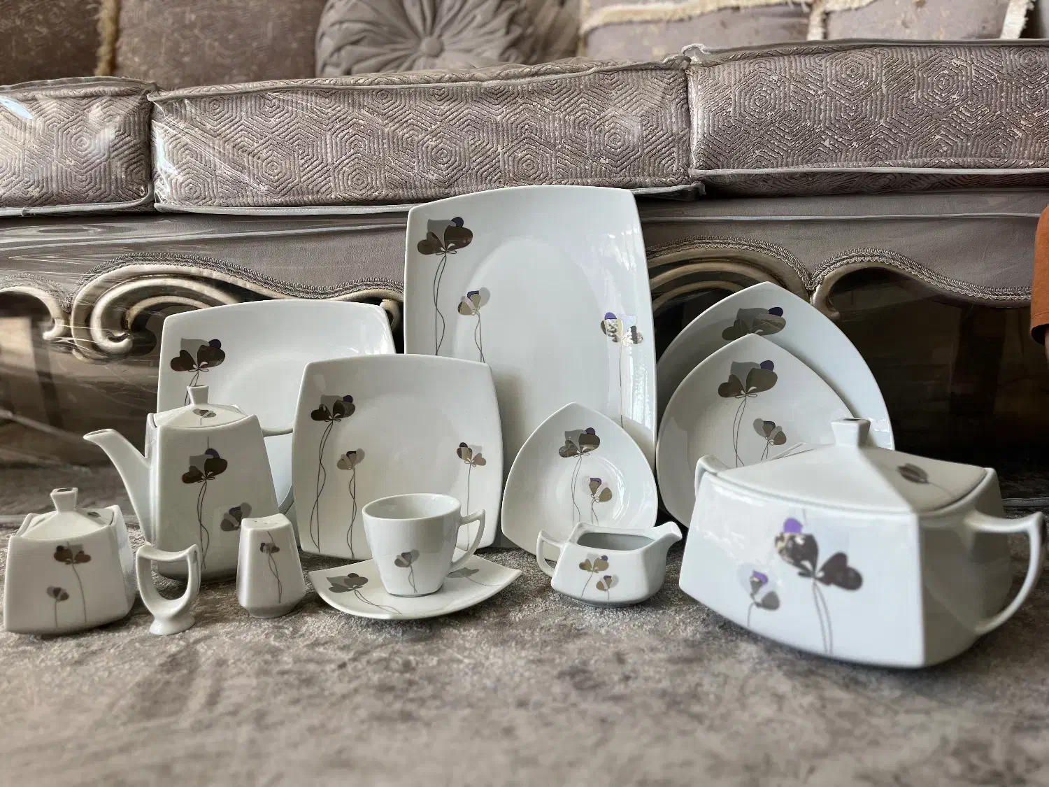 سرویس چینی|ظروف سرو و پذیرایی|شیراز, شهرک پرواز|دیوار