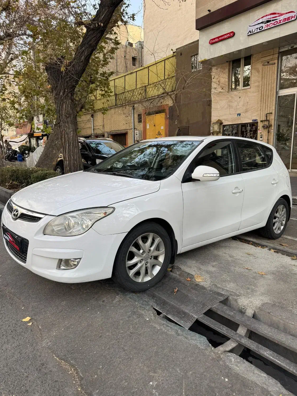 هیوندا ای ۳۰ مدل ۲۰۱۱ سفید (نقدواقساط)|خودرو سواری و وانت|تهران, نارمک|دیوار