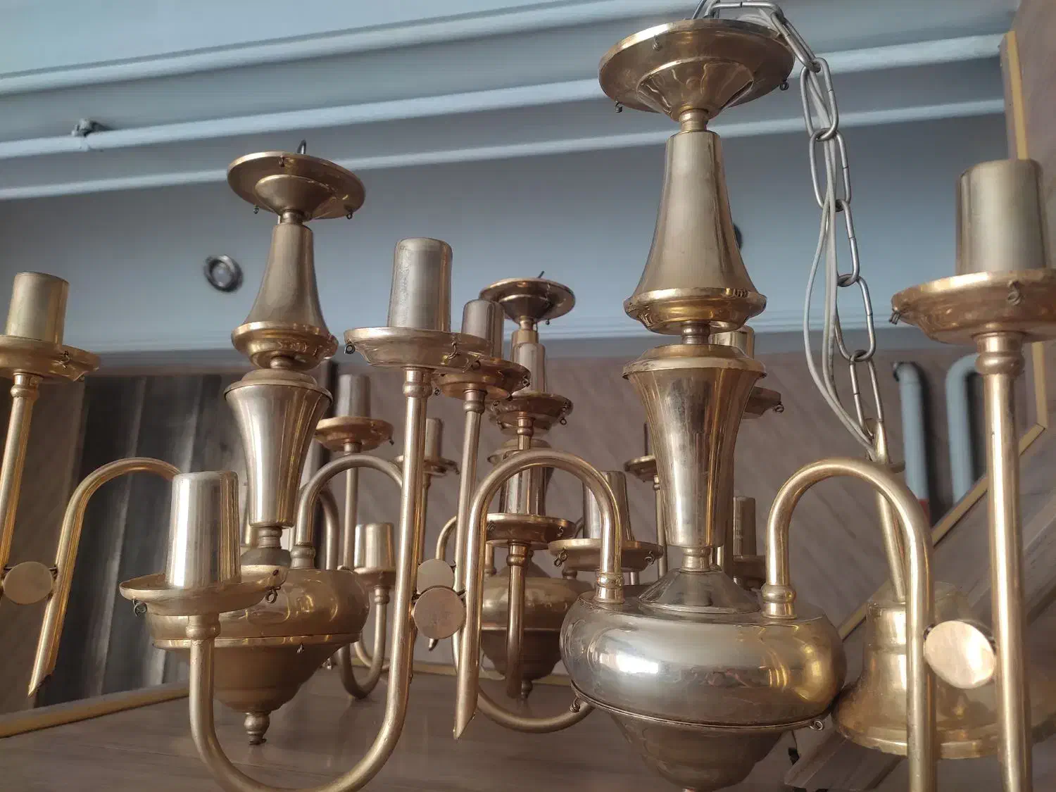 سه عدد لوستر طلایی رنگ|لوستر و چراغ آویز|همدان, |دیوار