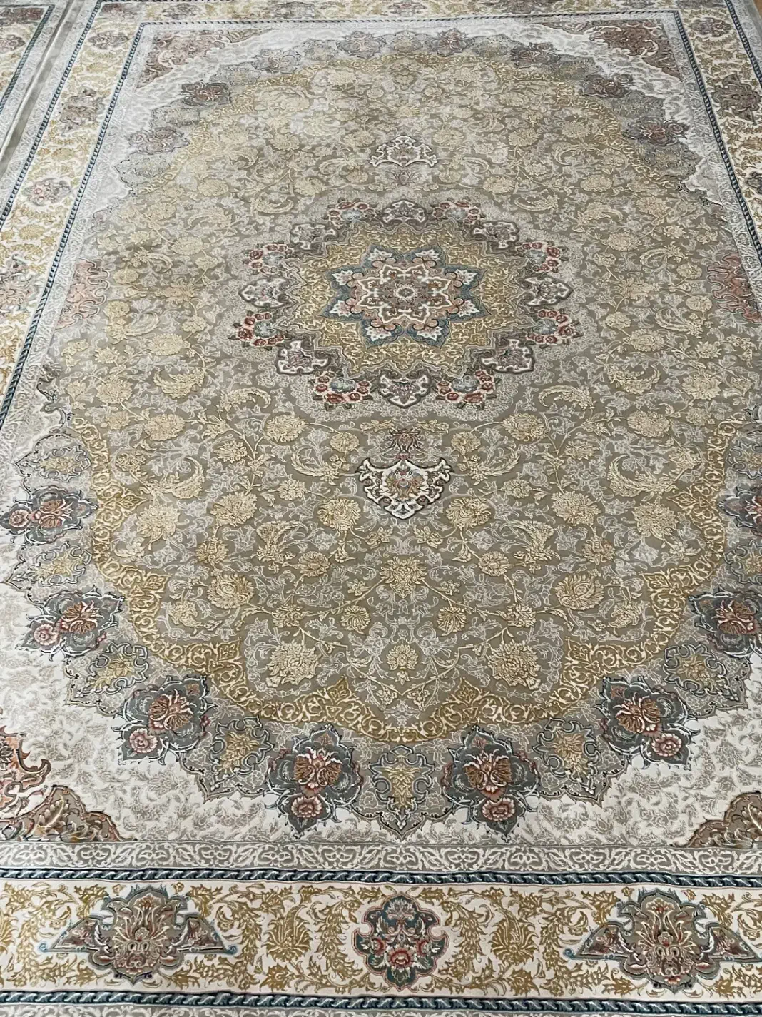 جفت شش متری|فرش|شهریار, شهریار|دیوار