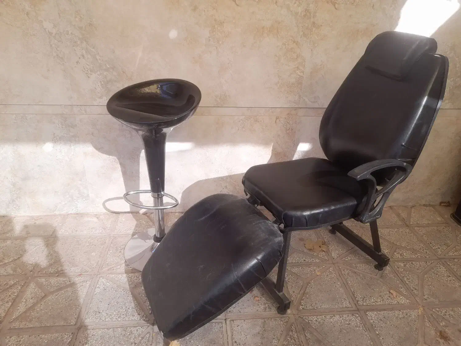 وسیله ارایشگاه|آرایشگاه و سالن‌های زیبایی|کاشمر, |دیوار