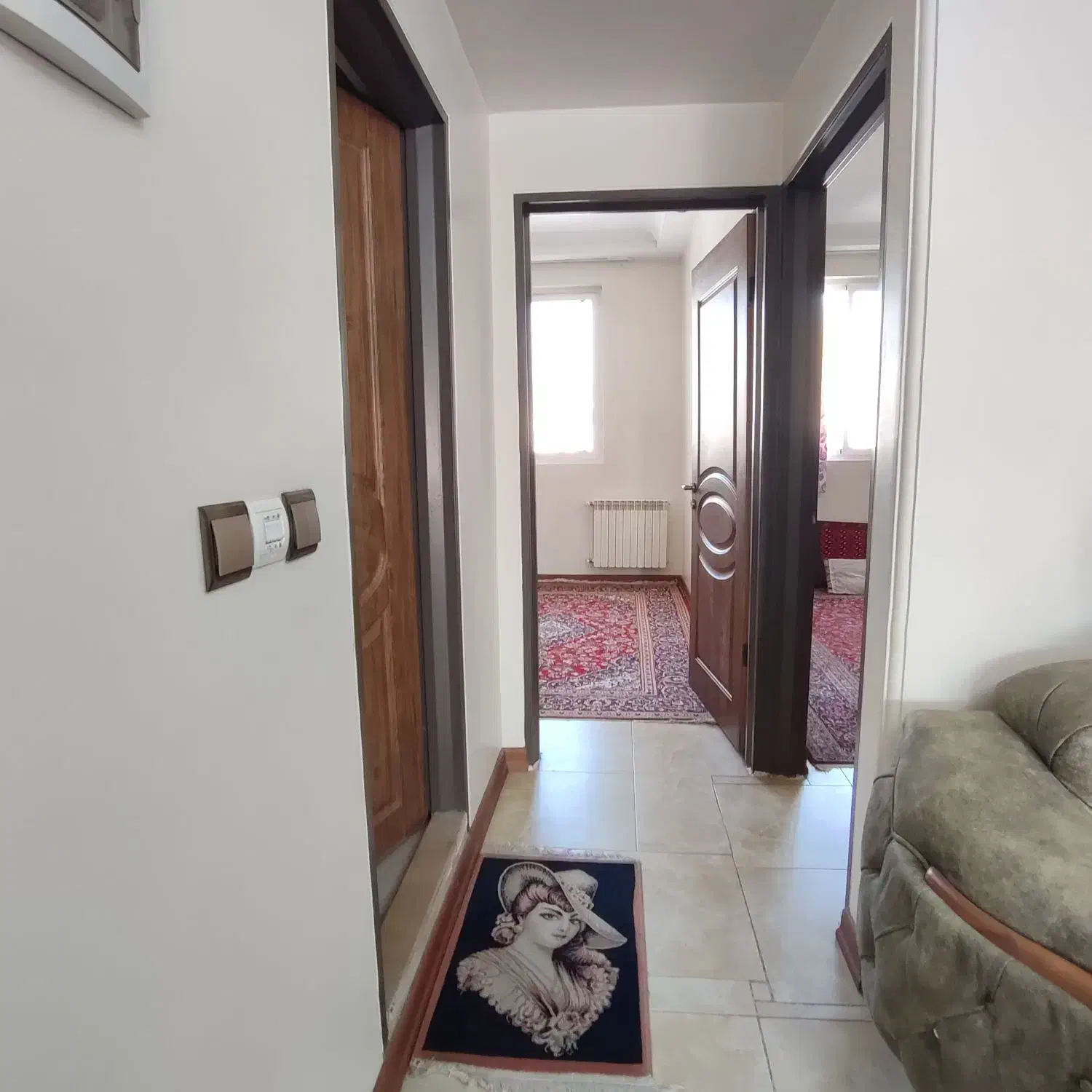 ۷۳ متر بدون پرتی  کوچه دنج با دسترسی خوب