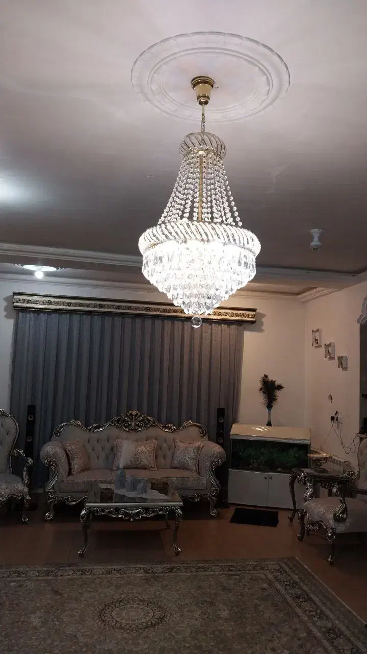 لوستر زیبا و مدرن|لوستر و چراغ آویز|سقز, |دیوار