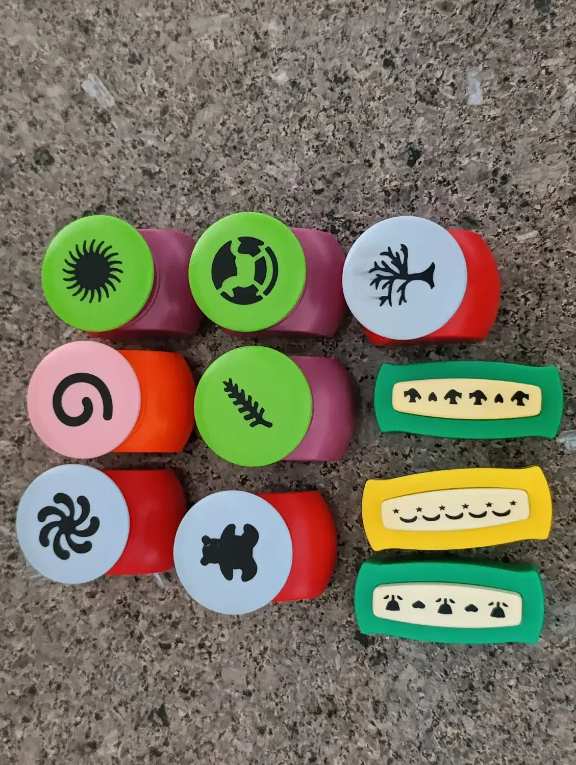 مقداری اسباب بازی|اسباببازی|اصفهان, خانه اصفهان|دیوار