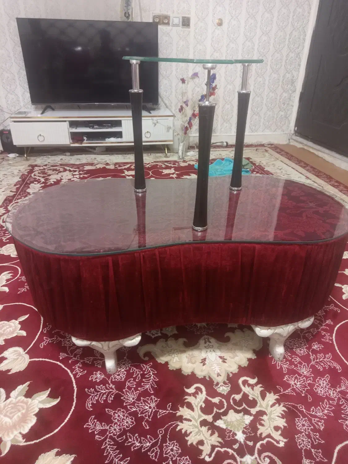 گل میز قشنگ درحدنوکم استفاده شده|مبلمان خانگی و میز عسلی|اهواز, اسلام آباد شرقی|دیوار