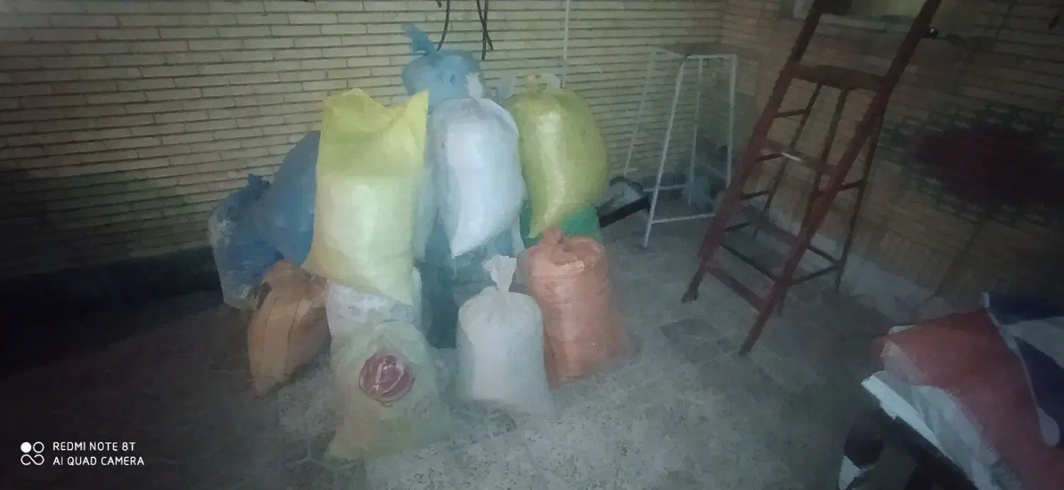 کودکبوتری|خدمات باغبانی و درختکاری|نجف‌آباد, ویلاشهر|دیوار