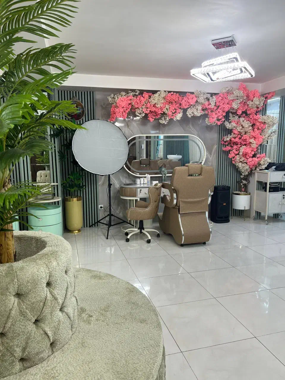 جهت همکاری در سالن زیبایی|استخدام درمانی، زیبایی، بهداشتی|ساری, |دیوار