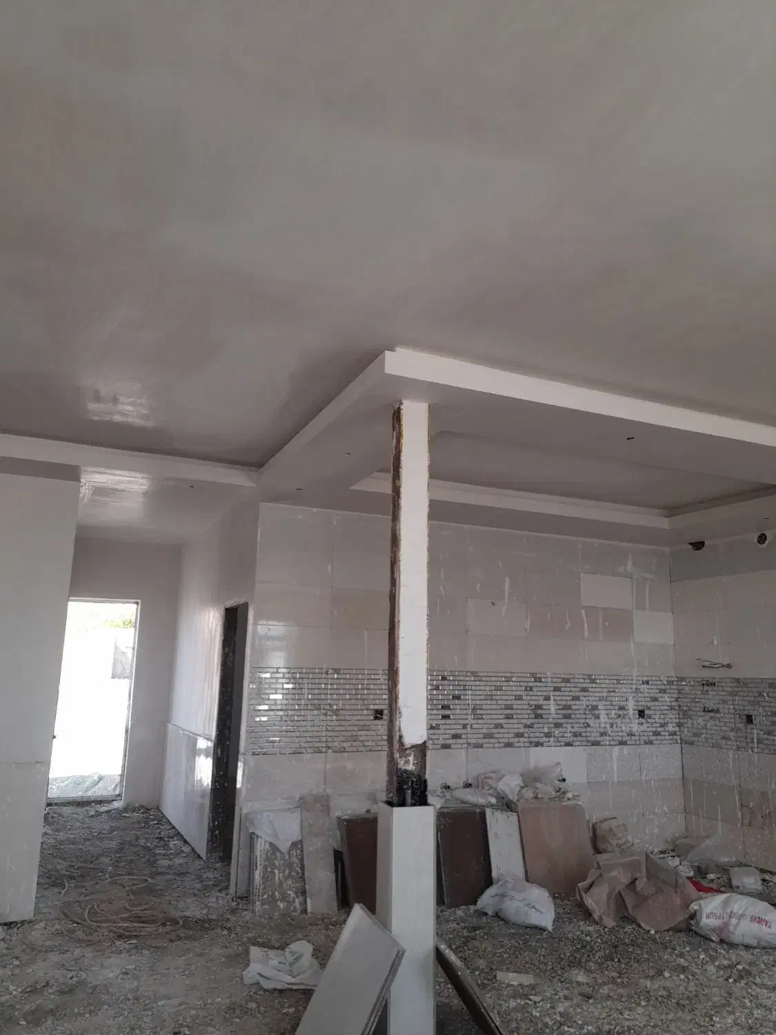 لکه گیری وگچ کاری|خدمات پیشه و مهارت|سبزوار, شرق کال عیدگاه|دیوار