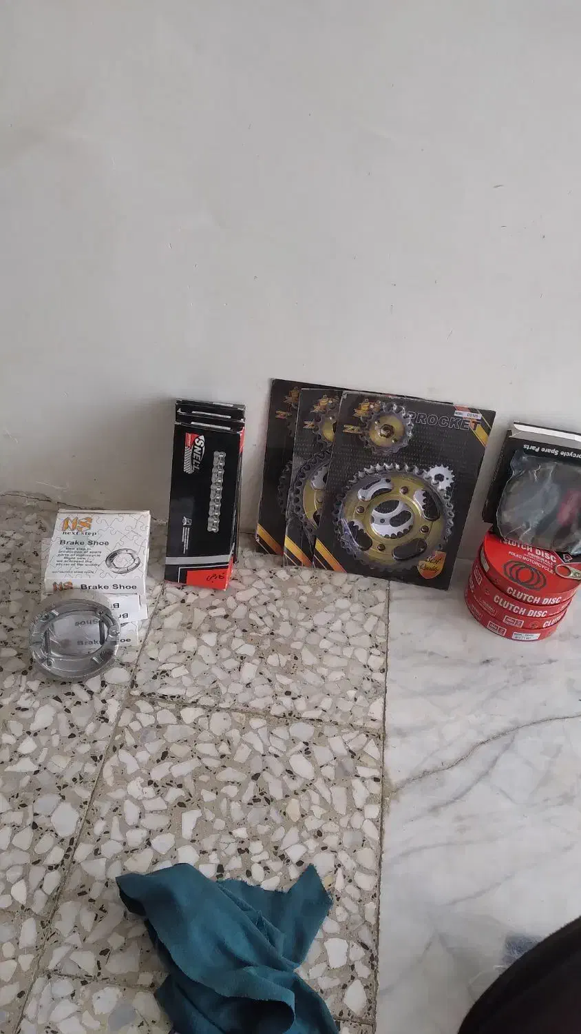 لوازم موتور هندا صفحه کلاچ هست ارزان تر از همه جا|قطعات یدکی و لوازم جانبی|زنجان, |دیوار