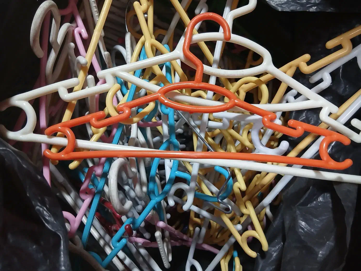 چوبکار۵کاره|بندرخت و رخت‌آویز|جیرفت, |دیوار