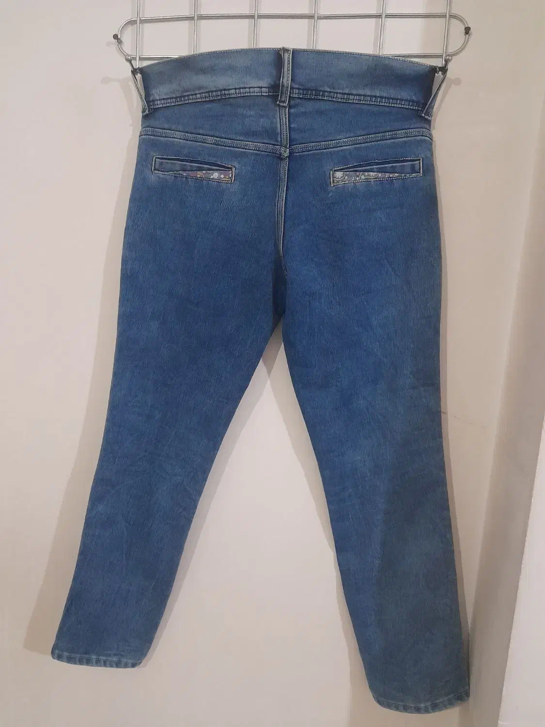 سلام یک عدد شلوار لی دخترانه سایز ۳۱|کفش و لباس بچه|مشهد, ثامن|دیوار