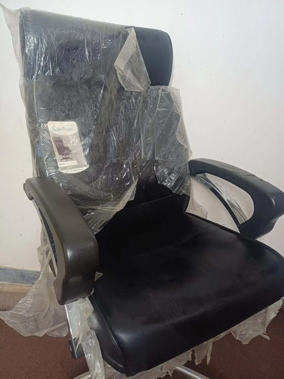 صندلی اداری چرخ دار|مبلمان اداری|اهواز, فاز ۲ پادادشهر|دیوار