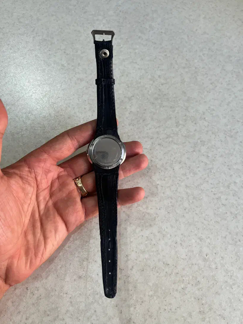 ساعت امگا دینامیک|ساعت|اندیشه, شهرک صدف|دیوار