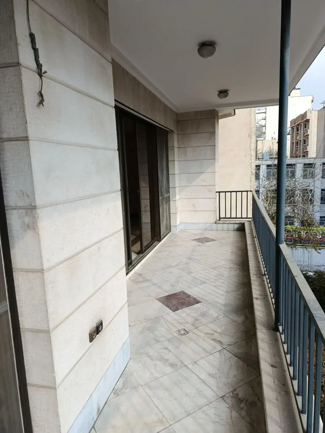 محمودیه ۲۸۰ متر/تک واحدی/۳ تراس چیدمانی