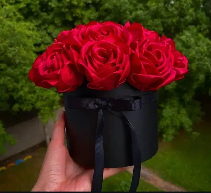 گل روبانی|گل مصنوعی|همدان, |دیوار