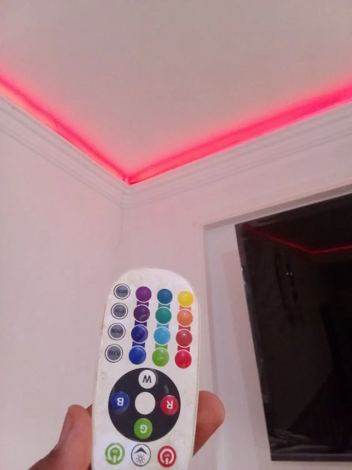 سیم کشی ساختمان .برقکار.برق کشی .خرده کاری|خدمات پیشه و مهارت|زابل, |دیوار