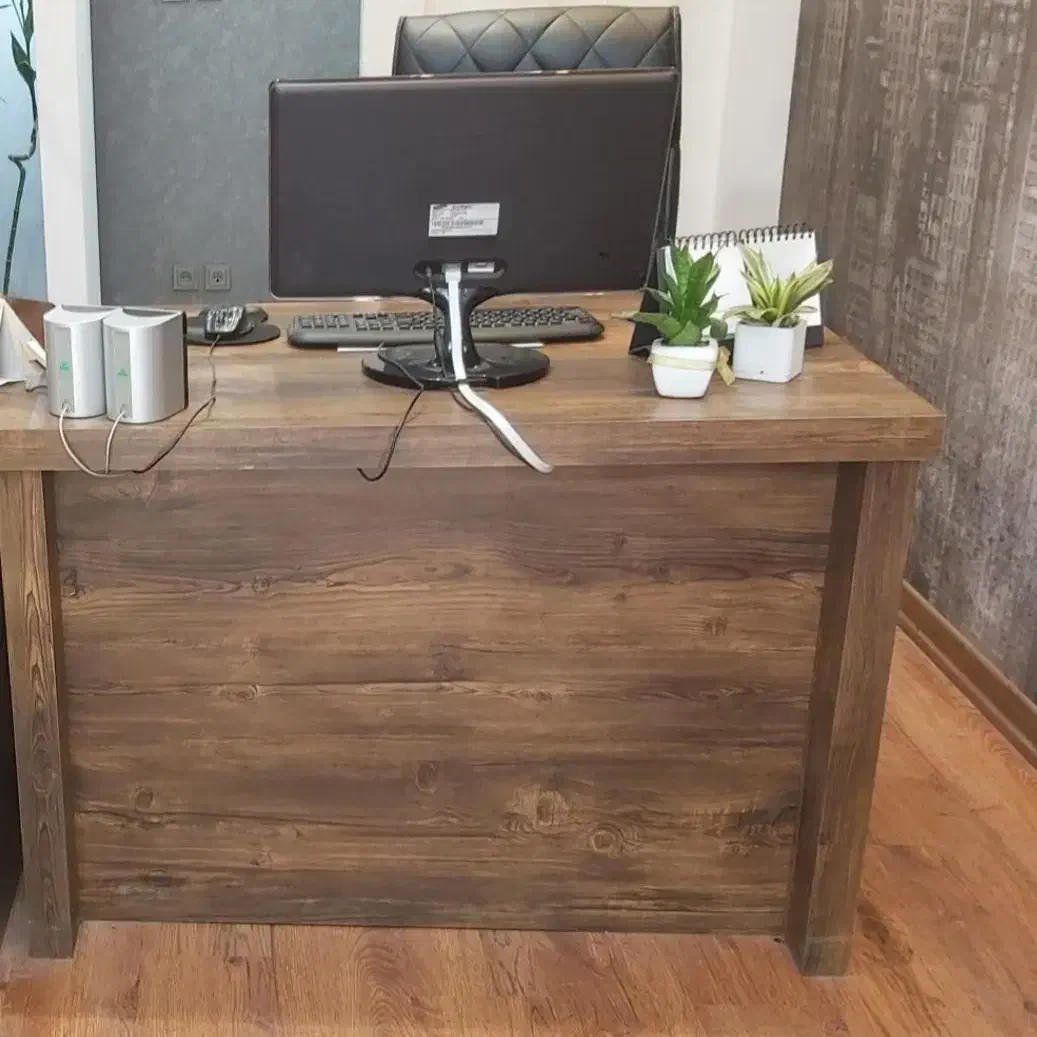 صندلی مدیریتی + ست میز کارمندی و دراور|مبلمان اداری|اصفهان, تیران|دیوار